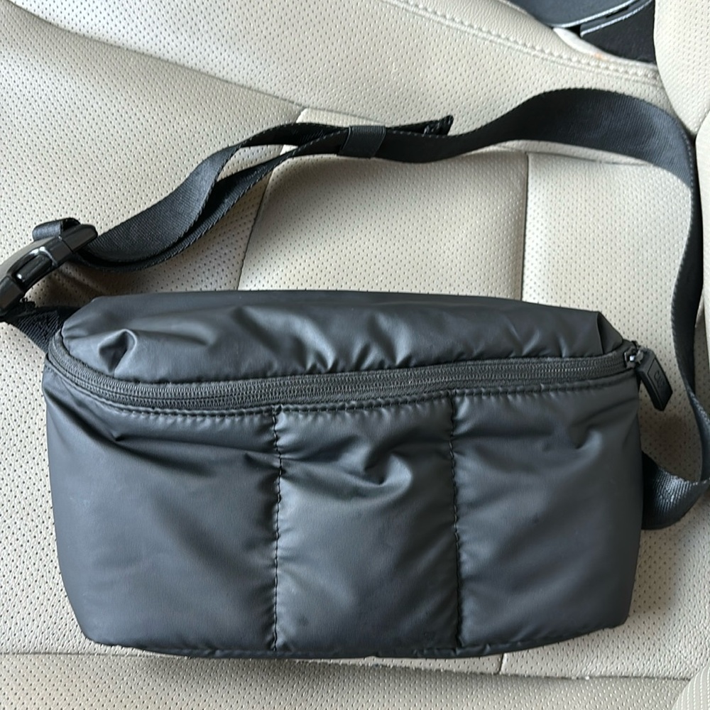 Calpak Luka belt bag matte black